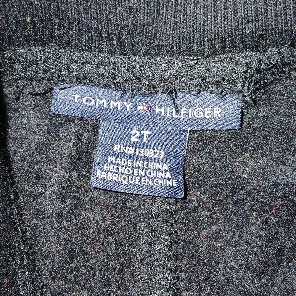 Tommy Hilfiger Toddler Red Hoodie Jacket with black joggers Size 2T PREOWNED‎